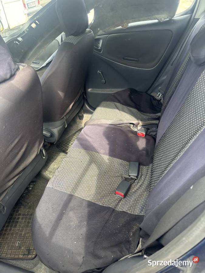 Toyota Yaris powypadkowa klima wspomaganie 10cm3 Dąbrowa Białostocka