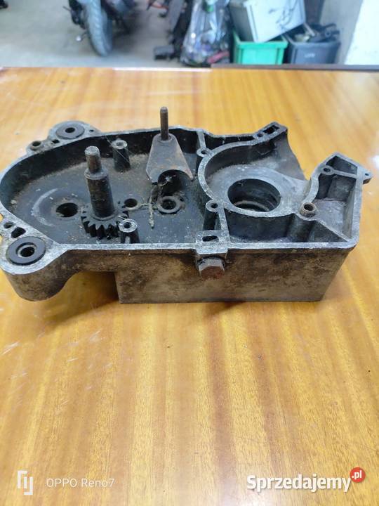 Lewy karter silnika 023 Komar motorynka sprzedam