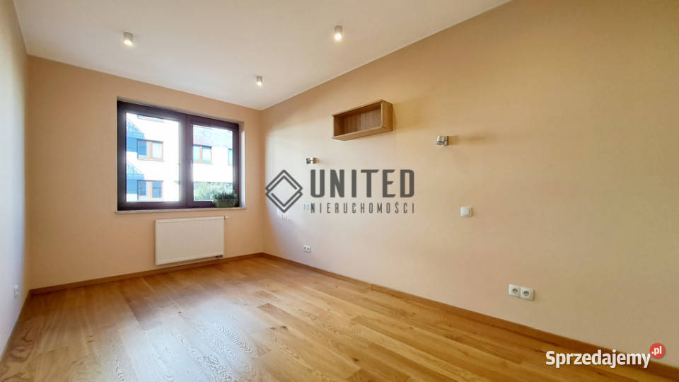 Fashion Outlet BalkonGarażPark Wrocław