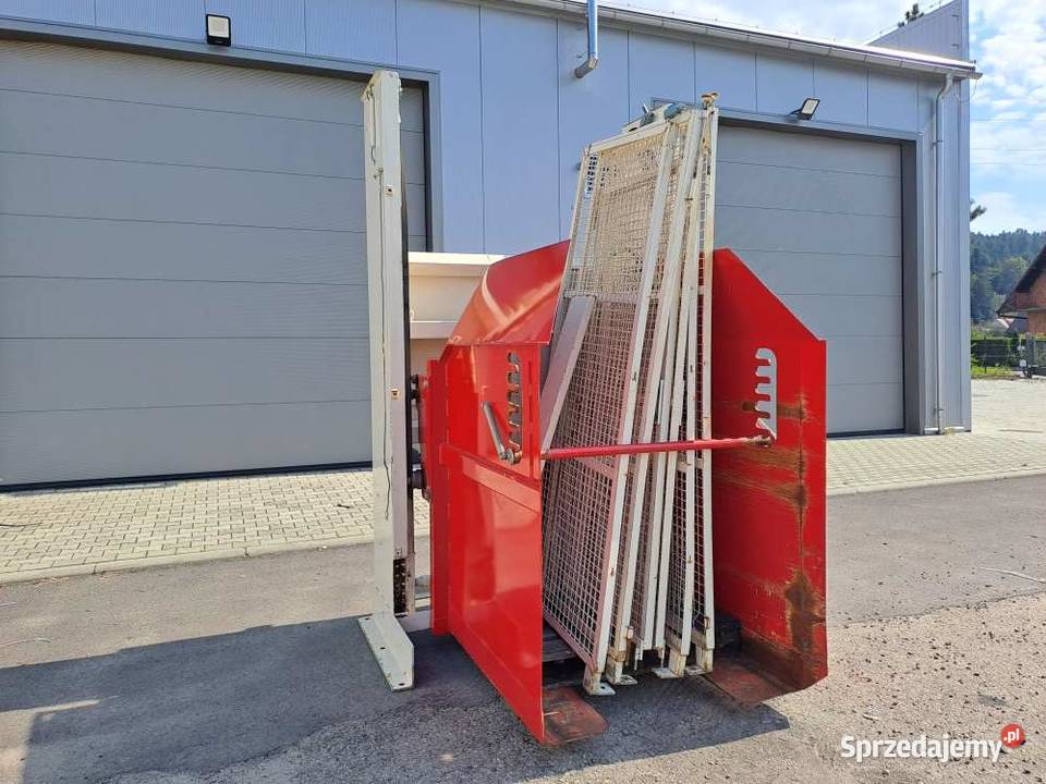 Wywrotnica kosza z preformami MUCKI KRONES małopolskie Stary Sącz sprzedam