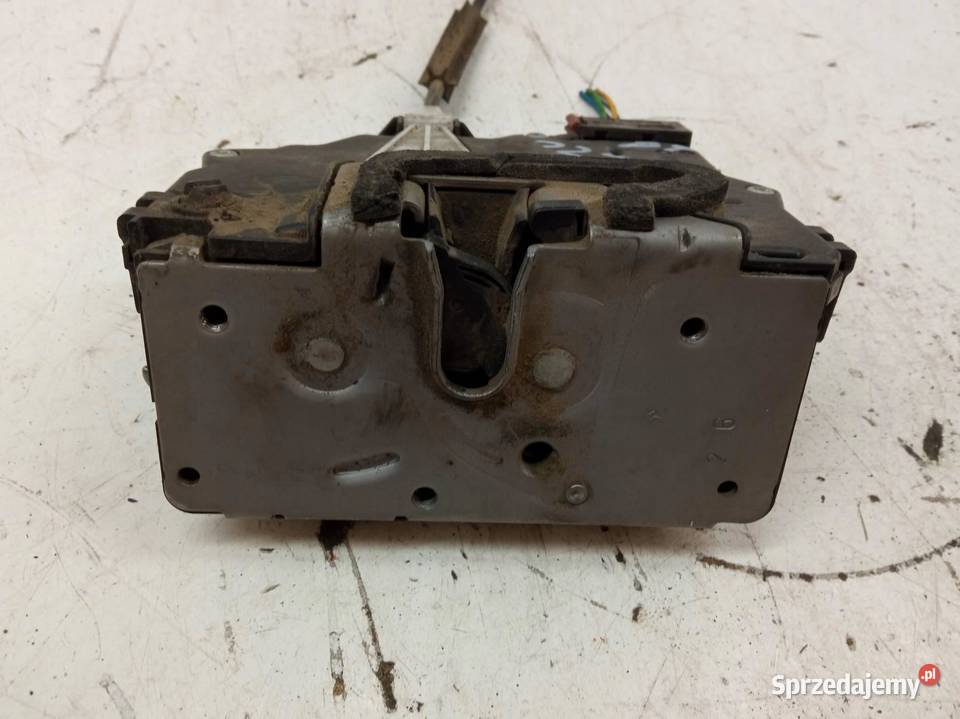 ZAMEK DRZWI TYŁ PRAWY 5D EU 55701966 Fiat Grande sprzedam