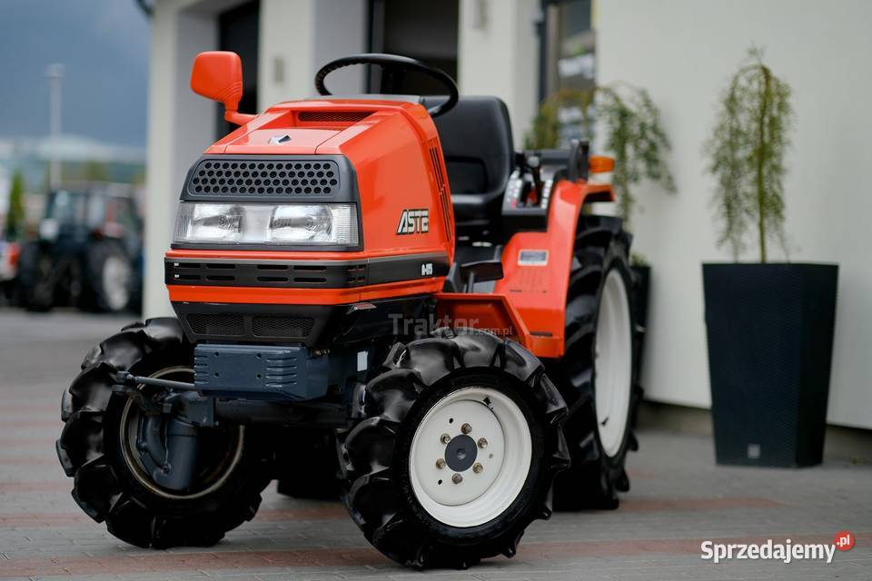 Kubota Aste A175 4x4 17 Tajęcina