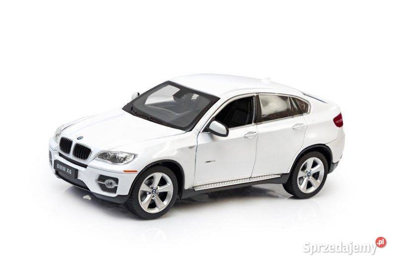 BMW X6 41500 124 biały Poznań