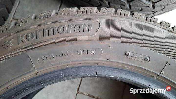 SPRZEDAM opony zimowe KORMORAN SNOW 23555 R17 235 Rabka-Zdrój