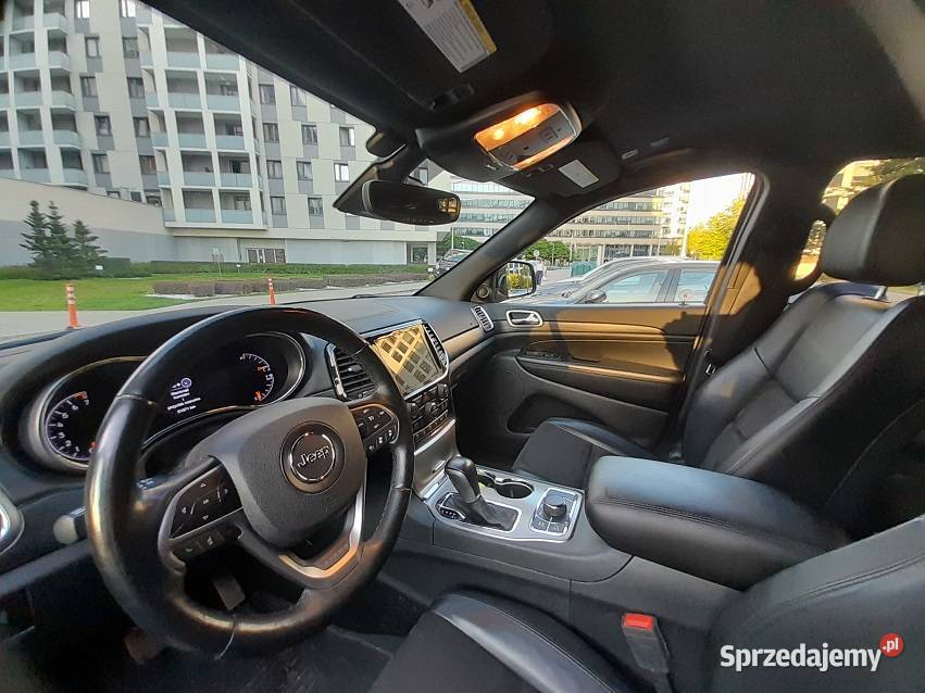Jeep Grand Cherokee WK2 wersja X 2021 niski Rok produkcji 2021 Kraków