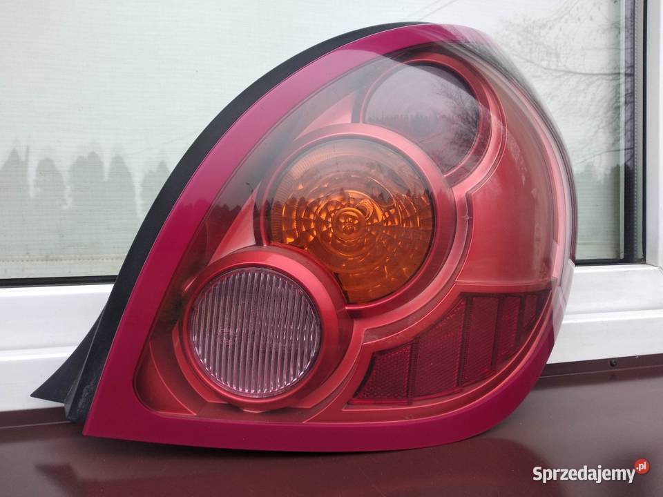 Nissan Almera N16 LIFT FL lampa tył tylna prawa