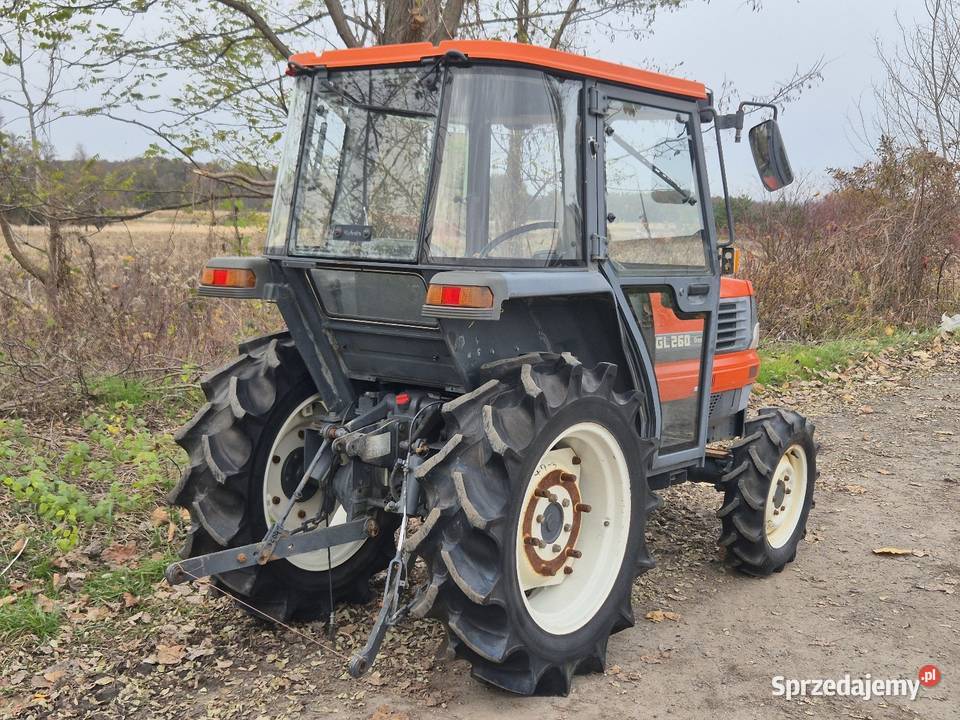 Traktorek traktor KUBOTA GL260D 26 44 Małuszyn