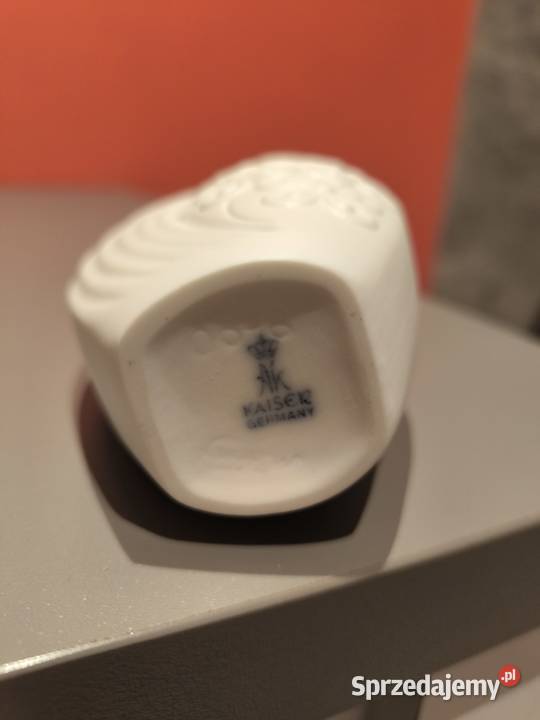 Porcelanowy biskwitowy wazon AK Kaiser Poznań