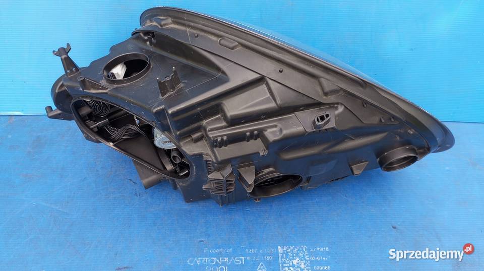 LAMPA PRAWY PRZÓD XENON PORSCHE 991 911 GTS wielkopolskie