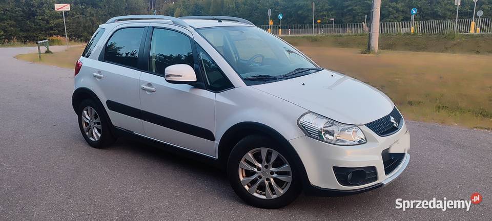 Suzuki SX4 16 benzyna 2013r