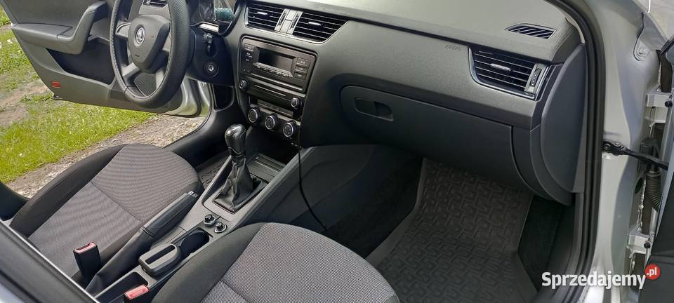 Skoda Octavia 16 TDI 105 2014 Oryginalny Lakier 4/5 Motoryzacja łódzkie Radomsko