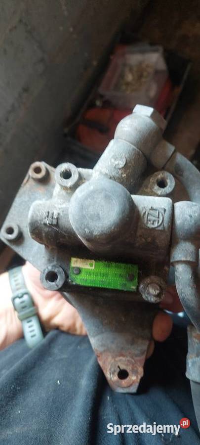 Audi 80 b4 19tdi pompa wspomagania Krasnystaw sprzedam