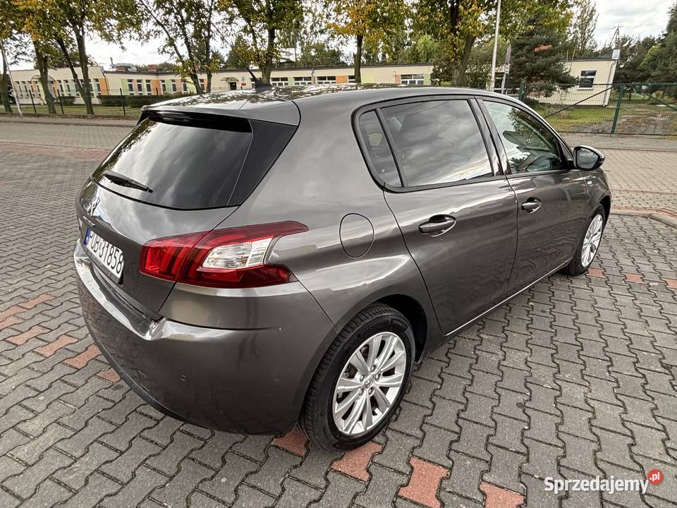 Peugeot 308 12 turbo pierwszy właść Navi Alu Rok produkcji 2016 Ryczywół