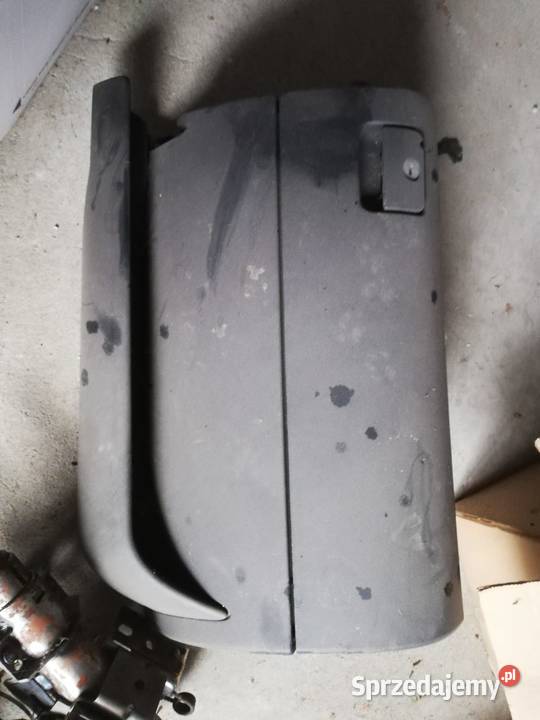 Schowek seat Leon 1