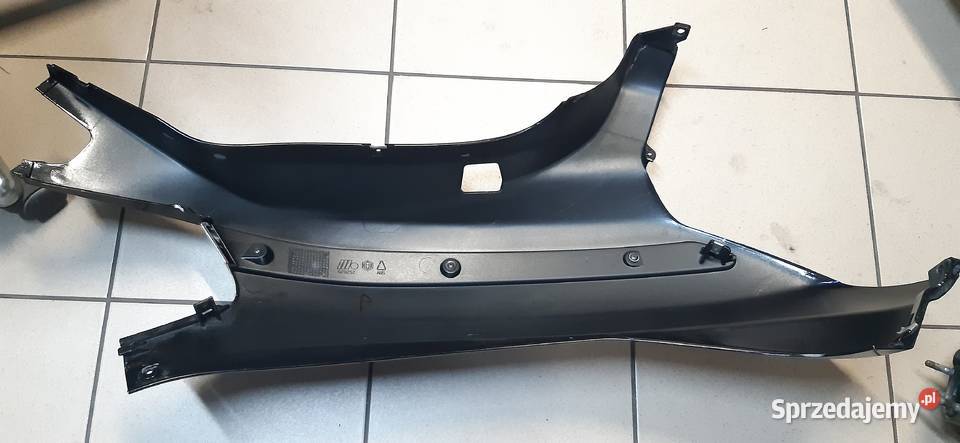 Zadupek prawy boczna owiewka Piaggio X evo 125 Jawiszowice sprzedam