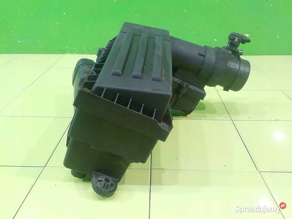 AUDI TT 8J 18 TFSI 10r 2D obudowa filtra Suków sprzedam