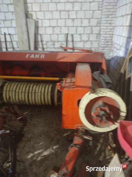 Sprzedam prasa kostkujące Fahr zamiana na nieuszkodzony Kamionka