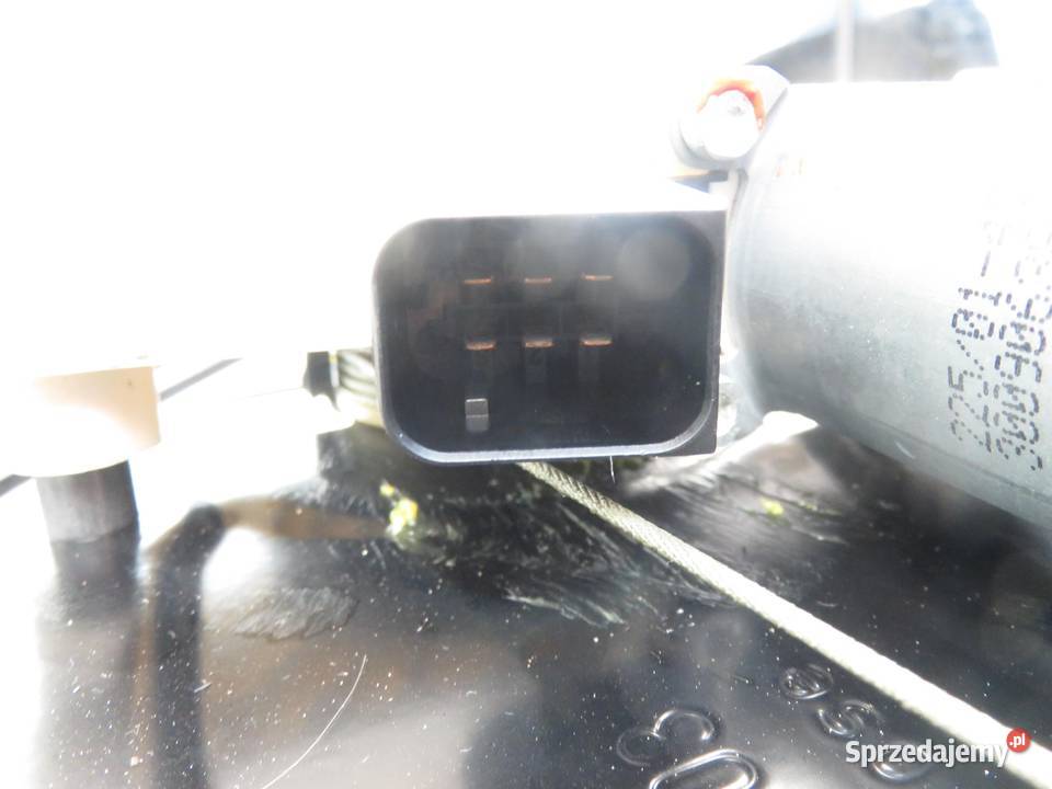 PODNOŚNIK SZYBY PRAWY TYŁ MERCEDES C207 małopolskie