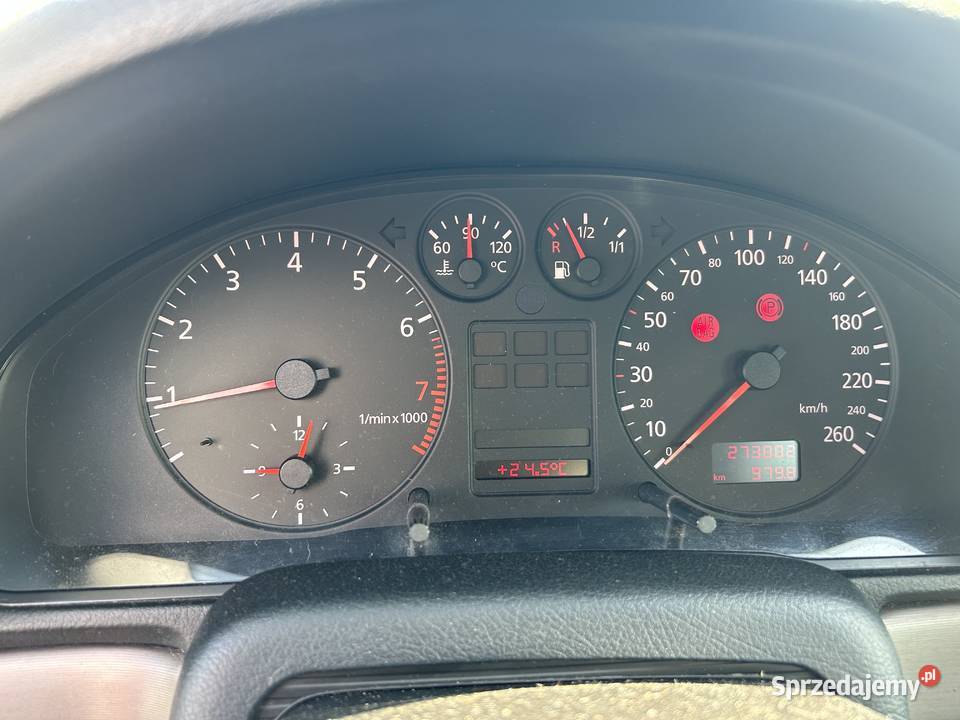 AUDI A4 b5 benzyna ładny stan doinwestowane Świdnik