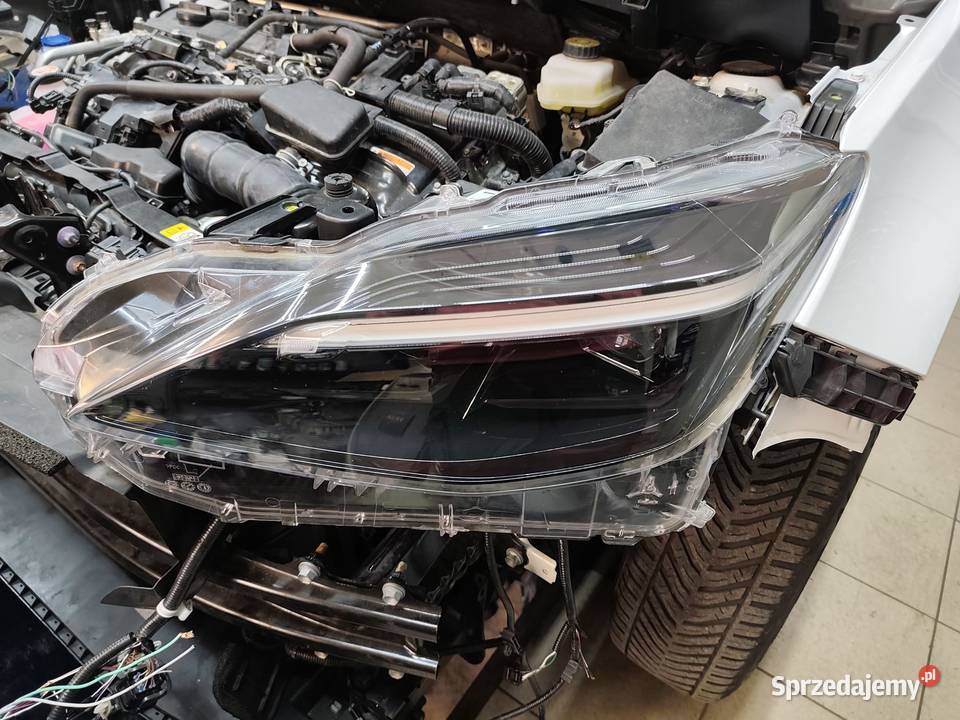 Yaris Cros 2024 Lampy Full Led 314 osobowe Legionowo sprzedam