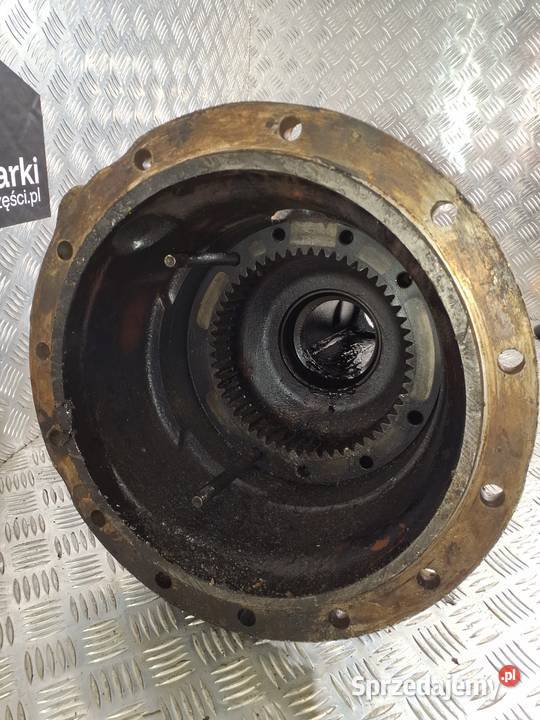 Polowka mostu tylnego Holland LB95 LB110 B95 Gdynia sprzedam