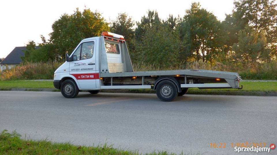 Autolaweta laweta wynajem pomoc drogowa 247 kat Starachowice