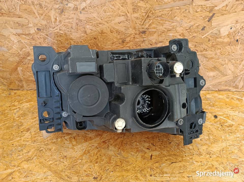 REFLEKTOR LAMPA LEWY PRZÓD EU AH3213W030HD RANGE Nowy Tomyśl