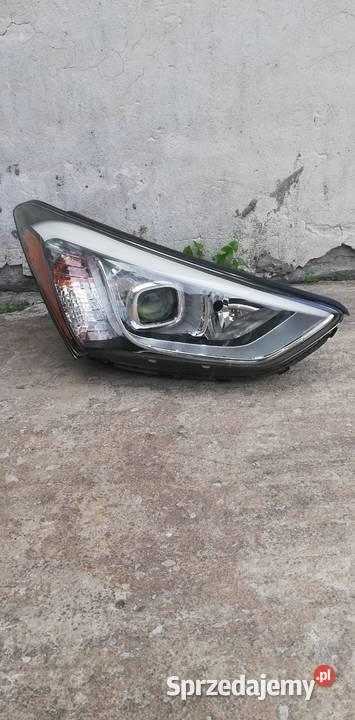 Hyundai Santa Fe Lampa Prawa USA 20132017 mazowieckie Poświętne