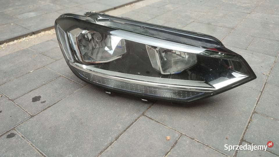 Lampa reflektor przedni prawy Touran III wielkopolskie Czarnków sprzedam