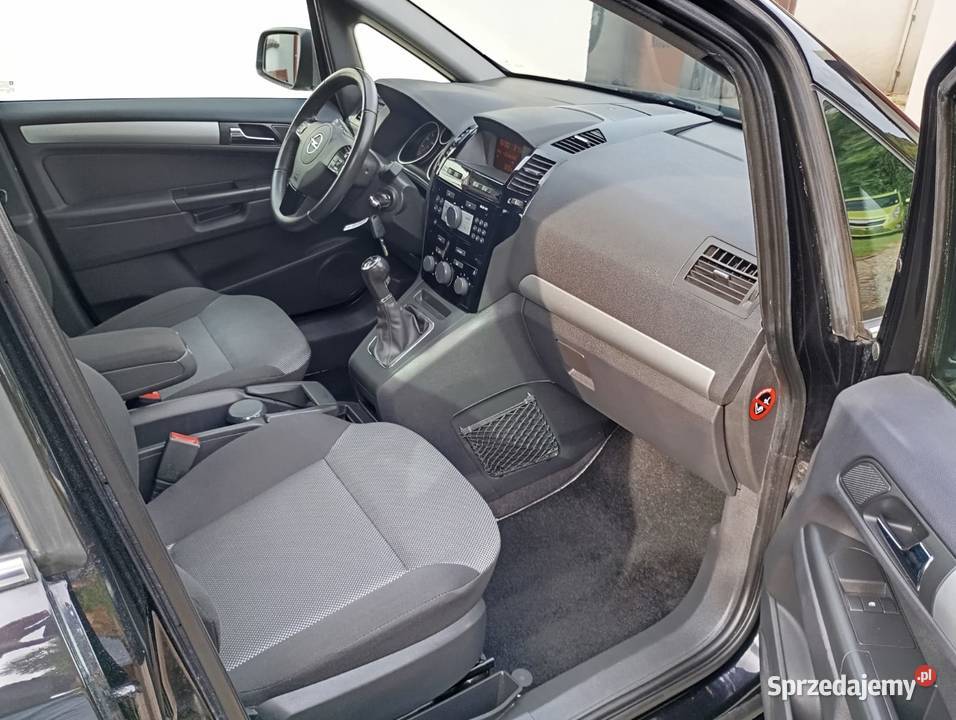 Opel Zafira B 2011r 18 16v Klima PDC Stan 7os Polkowice