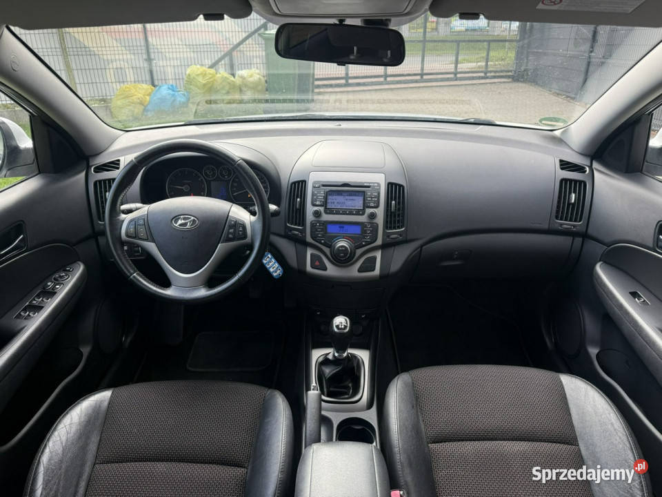 Hyundai i30 14 Benzyna Serwisowany Gwarancja Piekoszów sprzedam