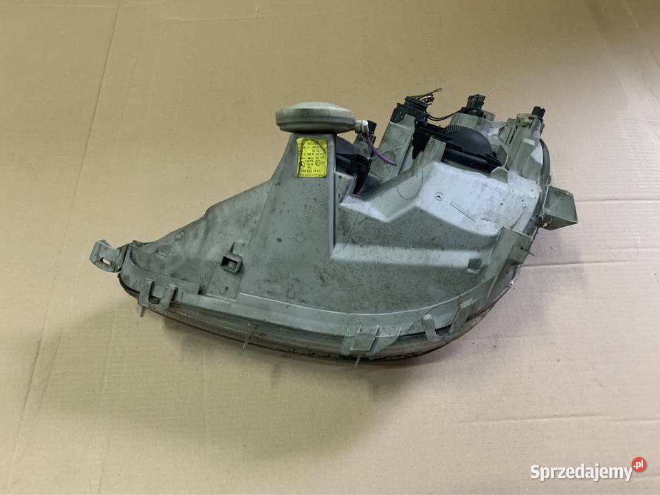 A1688201861 lampa przód prawa mercedes a klasa