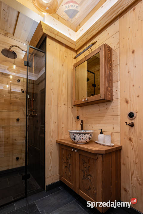 DREWNIANA WILLA POD TATRAMI W KOŚCIELISKU Kościelisko