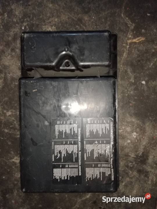 Schowek pokrywa bezpieczników Volvo fh Poddębice