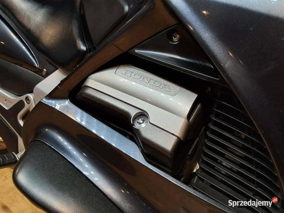 Honda ST ST1300 3 KUFRY Zadbany dobra KUP ONLINE