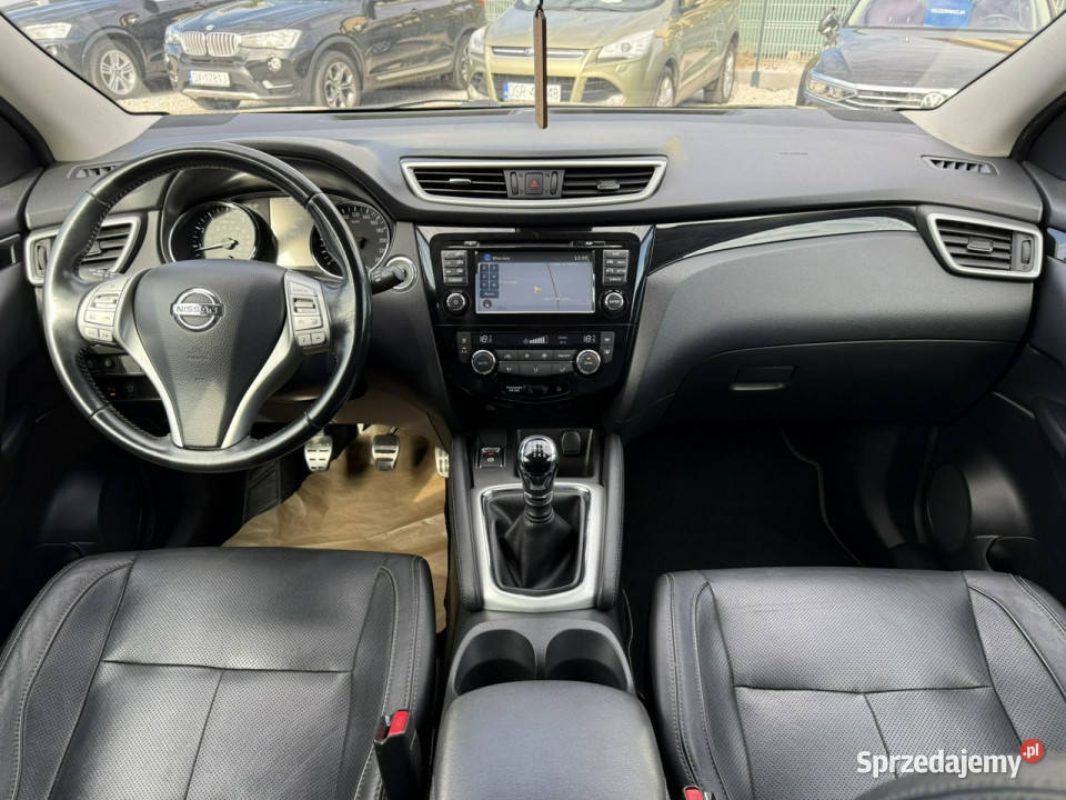 Nissan Qashqai 16 16V DIGT 163 2015r kamera 360