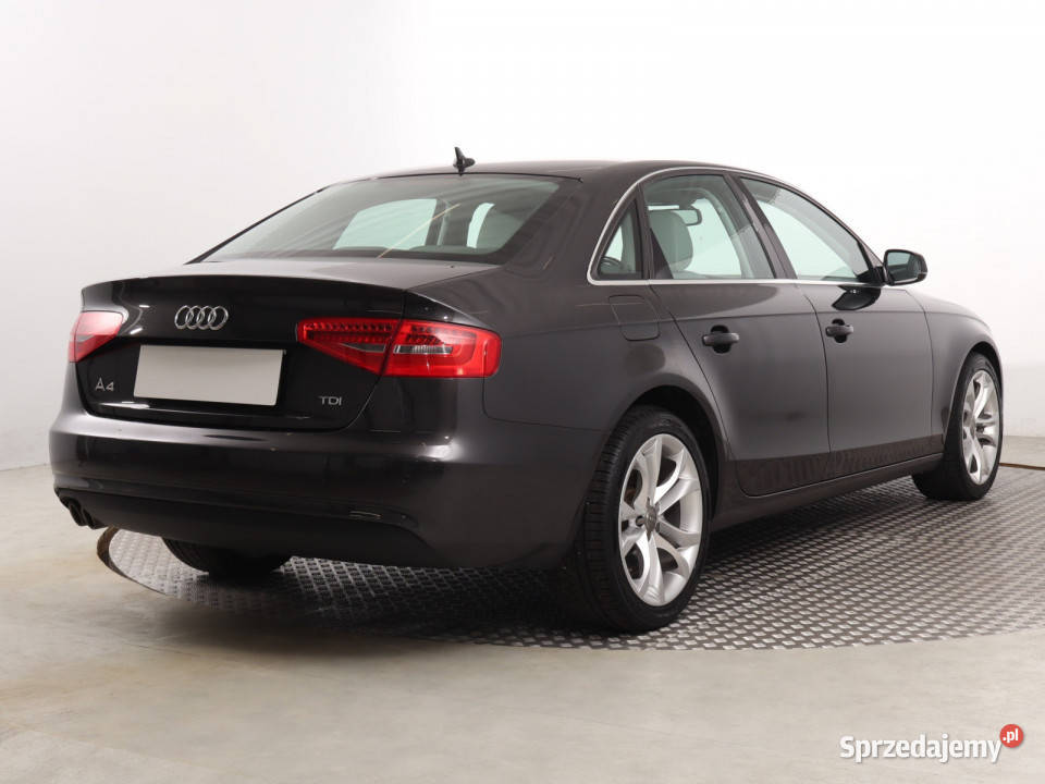 Audi A4 20 TDI reflektory ksenonowe Katowice