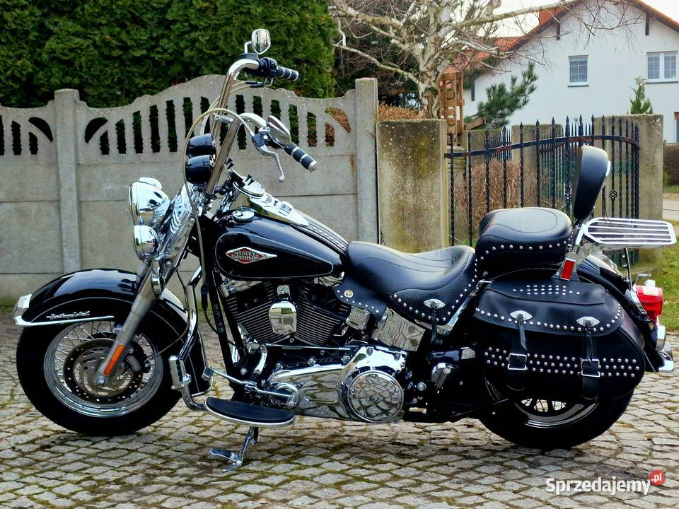 HarleyDavidson Heritage Softail Classic FLSTC