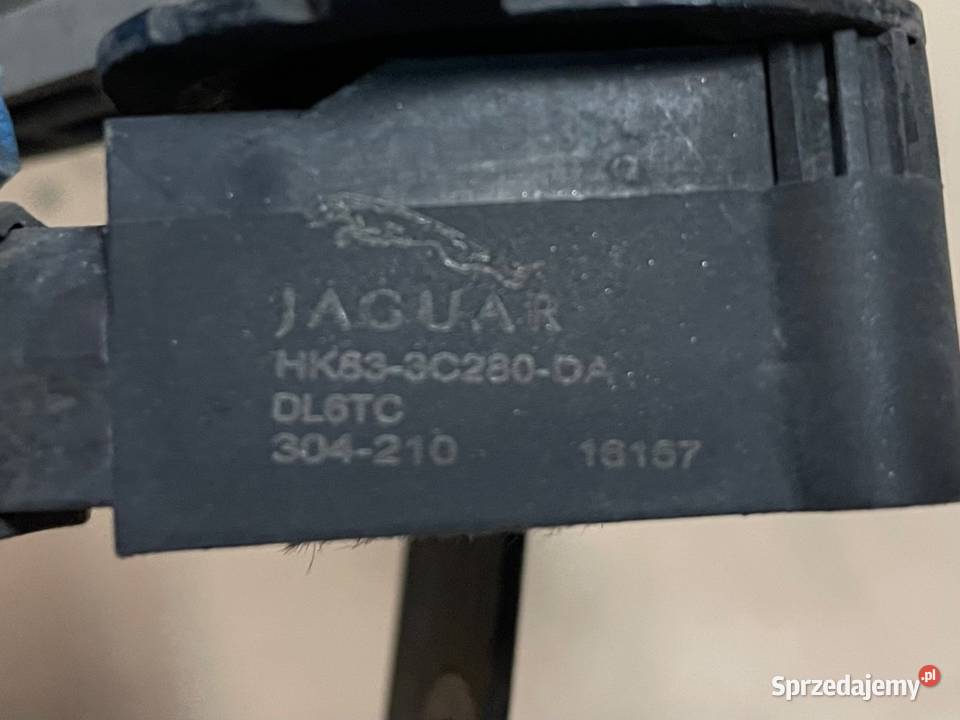 HK833C280 czujnik poziomu prawy tył Jaguar fpace osobowe Szczecin