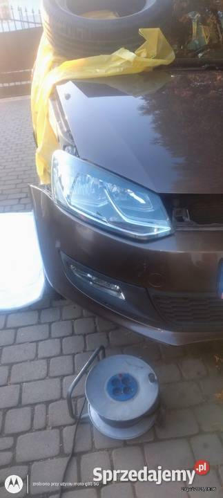 Reflektor prawy przód VW polo 2015 sprzedam