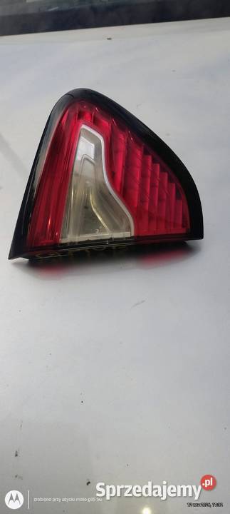 Lampa lewa tył w klapę Renault captur Lubin