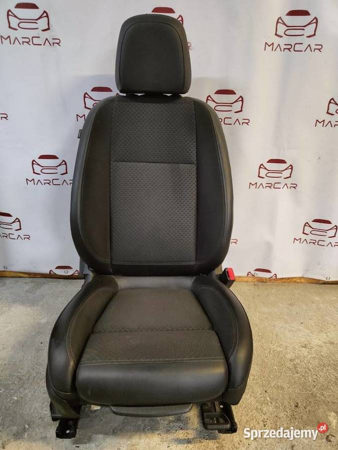 Fotel Pasażera Półskóra Prawy Przód Grzany Opel osobowe Pleszew
