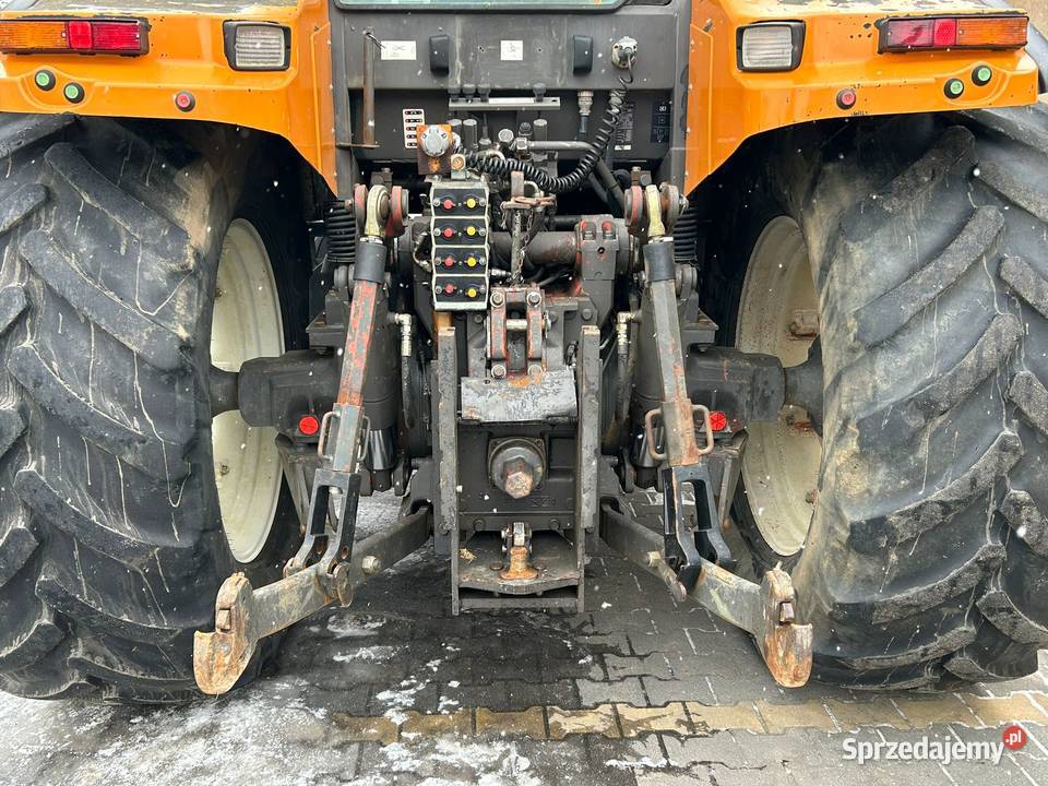 Na sprzedaż świeżo sprowadzony Renault Ares Laskowiec sprzedam