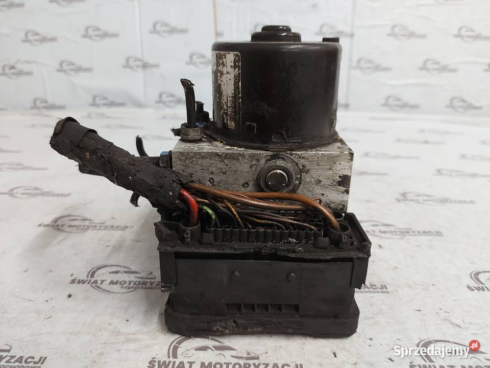 AUDI A3 SPORTBACK 8PA 20 TDI 07r pompa ABS Kielce