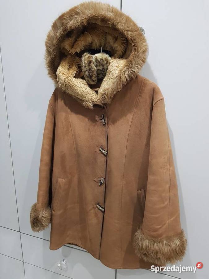 Naturalny damski kożuch Kaptur Dąbrowa Górnicza