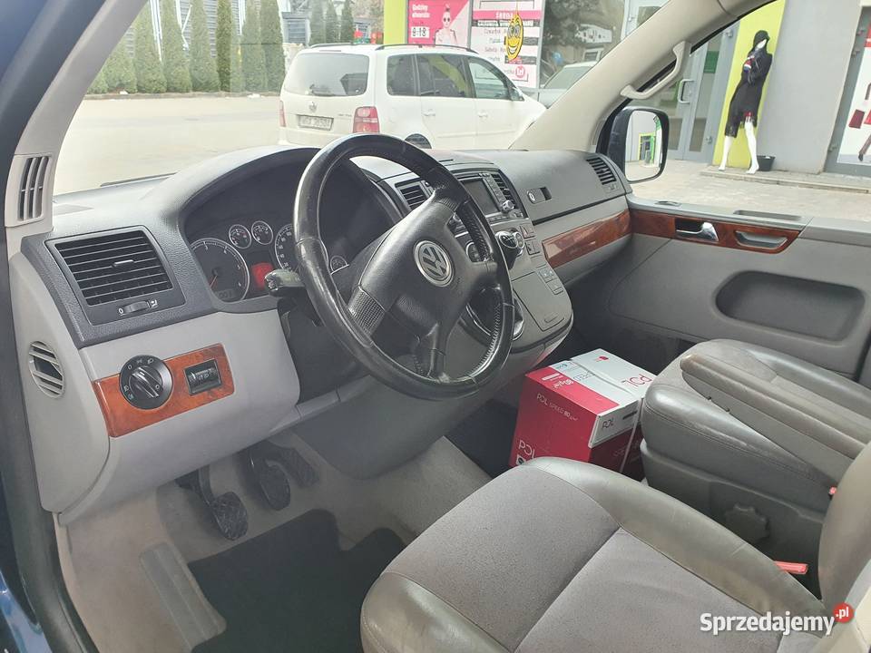 VOLKSWAGEN MULTIVAN T5 2006 96KW 278000km mazowieckie