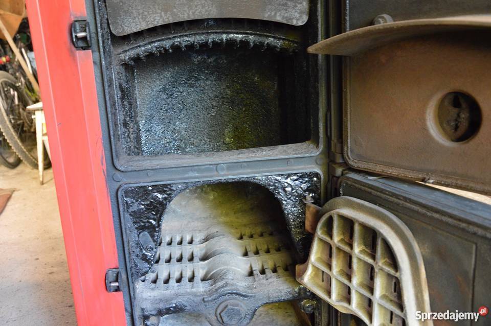 piec co kompletny 100 sprawny Kobyłka
