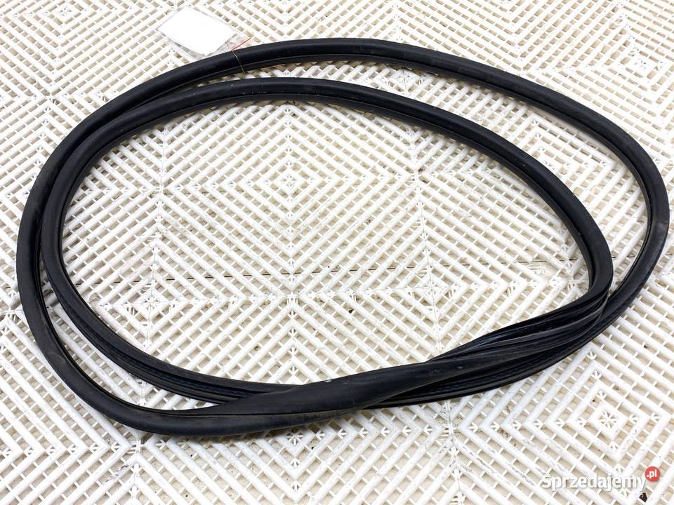 USZCZELKA DRZWI PRZÓD LEWA TOYOTA PROACE Van