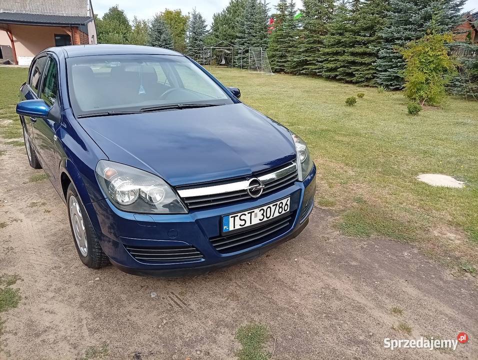 Zadbana Astra16Benzyna185Przebieg isofix