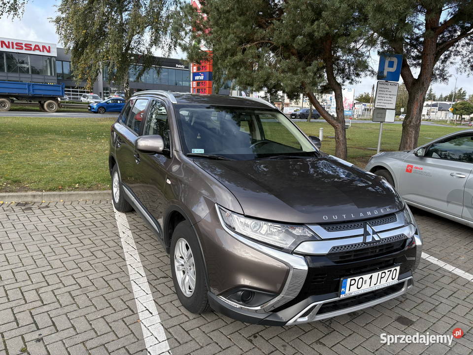 Mitsubishi Outlander Pierwszy właściciel Salon 1998cm3 Poznań